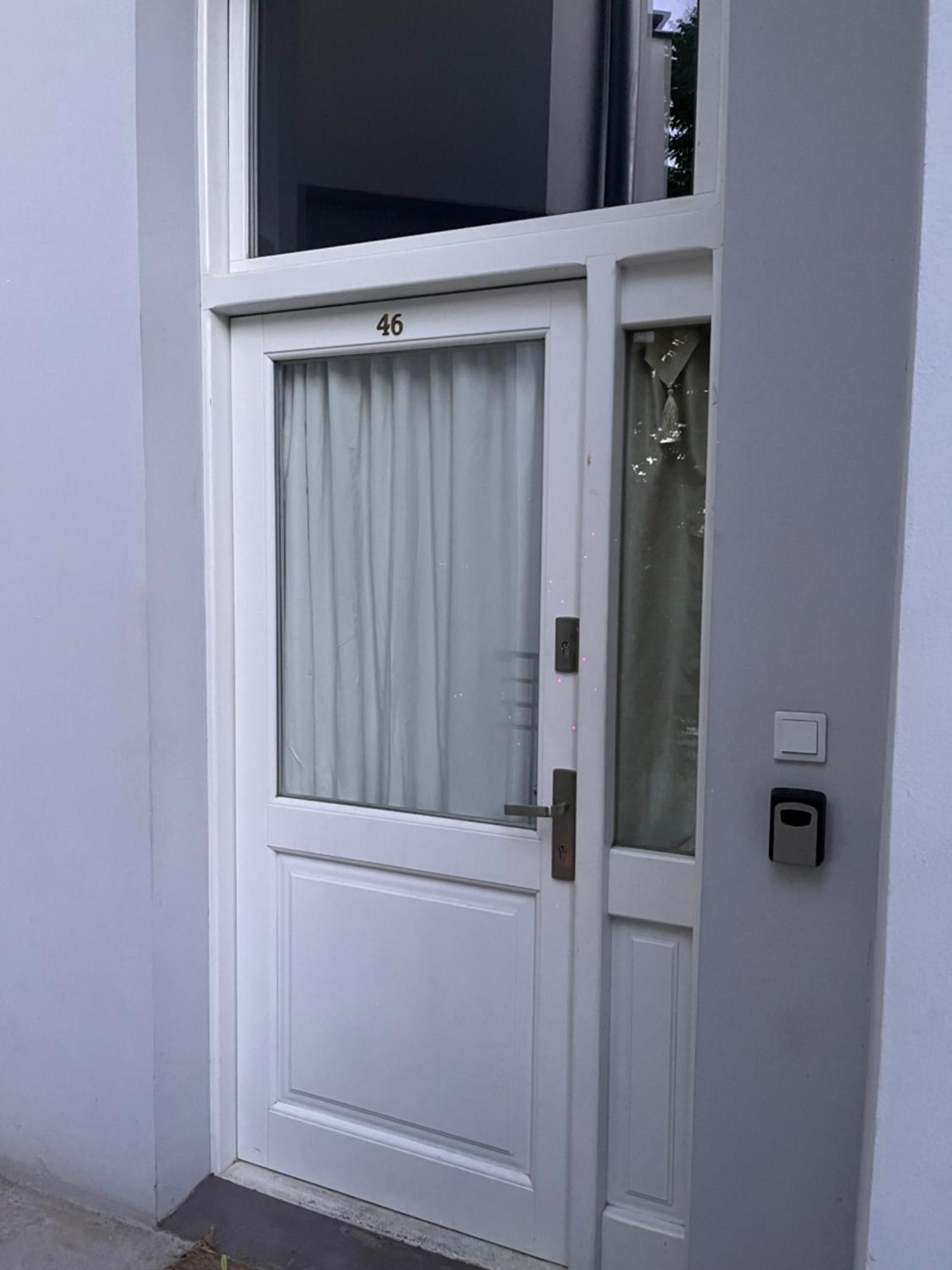 Charming Studio Apartment In The Heart Of The Jewish District! Cracóvia Exterior foto