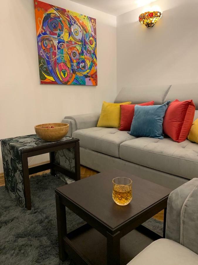 Charming Studio Apartment In The Heart Of The Jewish District! Cracóvia Exterior foto