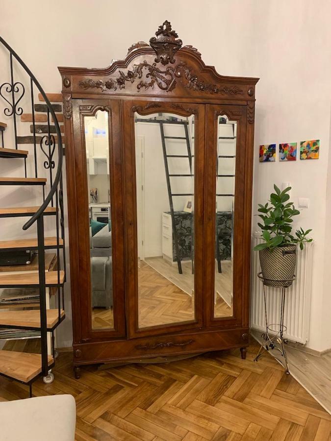 Charming Studio Apartment In The Heart Of The Jewish District! Cracóvia Exterior foto