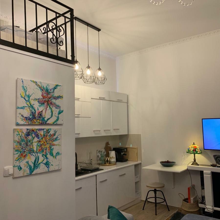 Charming Studio Apartment In The Heart Of The Jewish District! Cracóvia Exterior foto